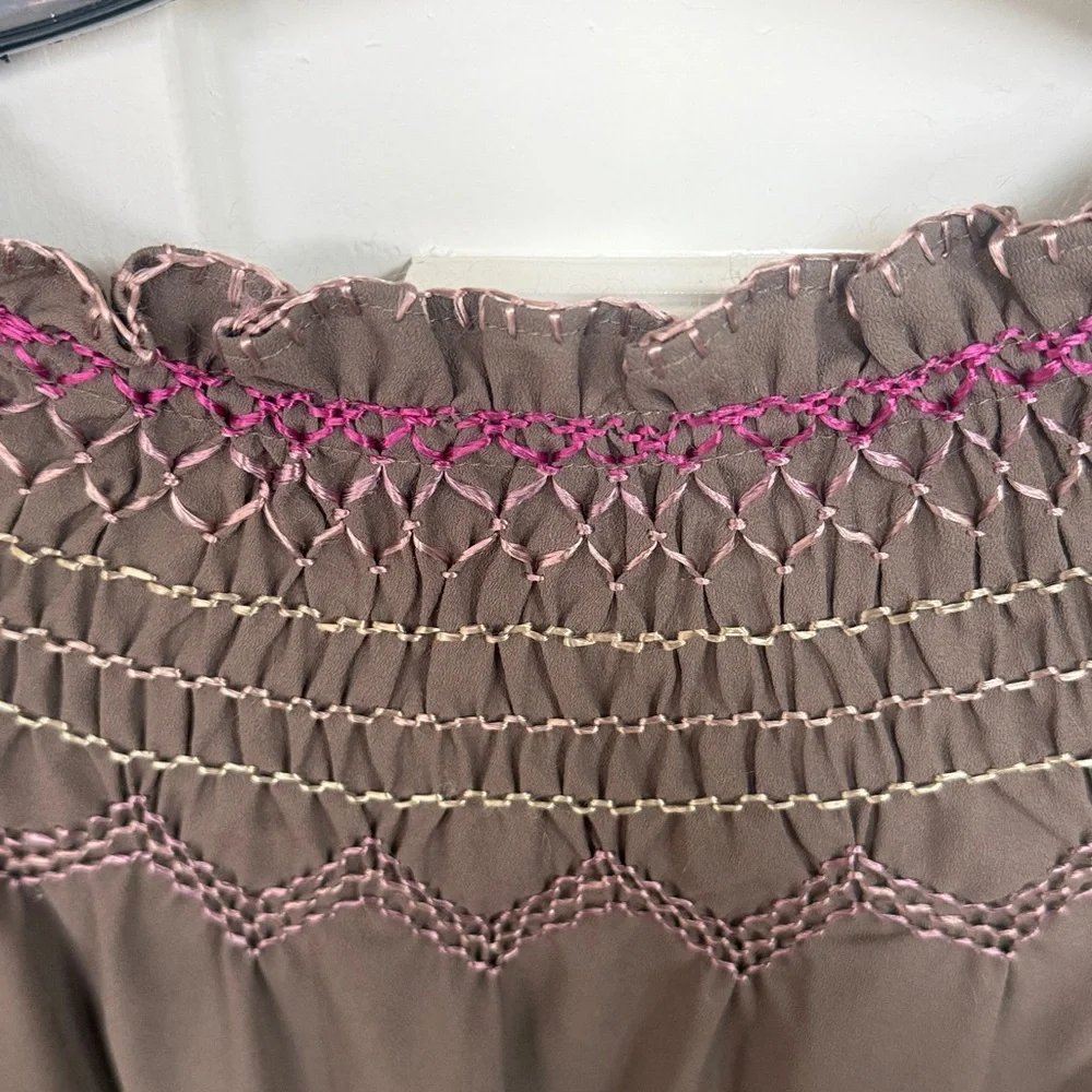 Lands' End olive green dress v neck pink embroidery - Picture 10 of 10